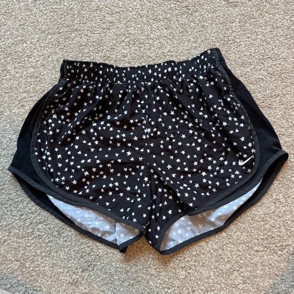 Women’s Nike Dri-Fit Running Shorts Bundle of 4 Shorts - Picture 6 of 9